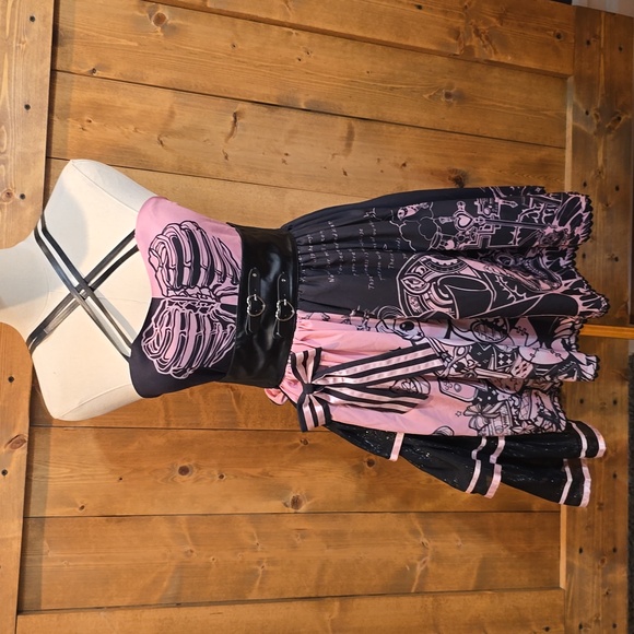 Blackberry Bear Punk Jumper Skirt Set - Picture 3 of 15